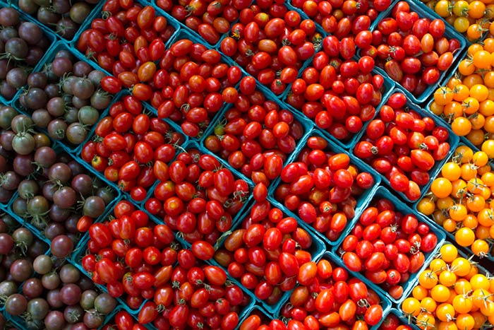 Mixed Tomatoes: Photo By Alan Weiner